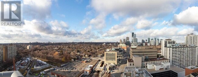 Building Photo - 1815-1815 Yonge St