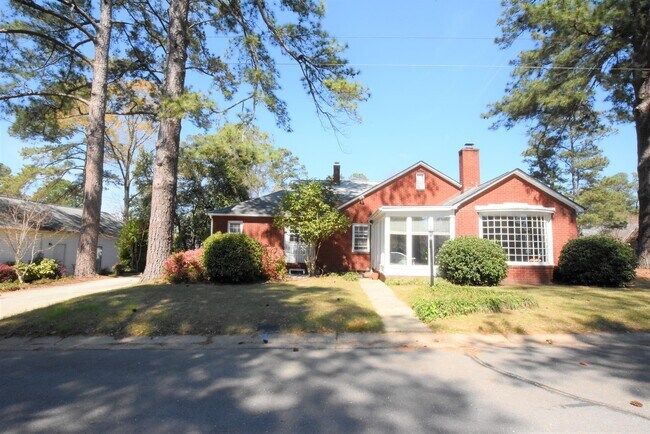 Building Photo - 601 Huske St
