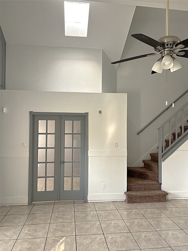 Foto del edificio - 19906 Rising Star Dr