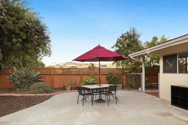 Building Photo - 5318 Brockbank Pl