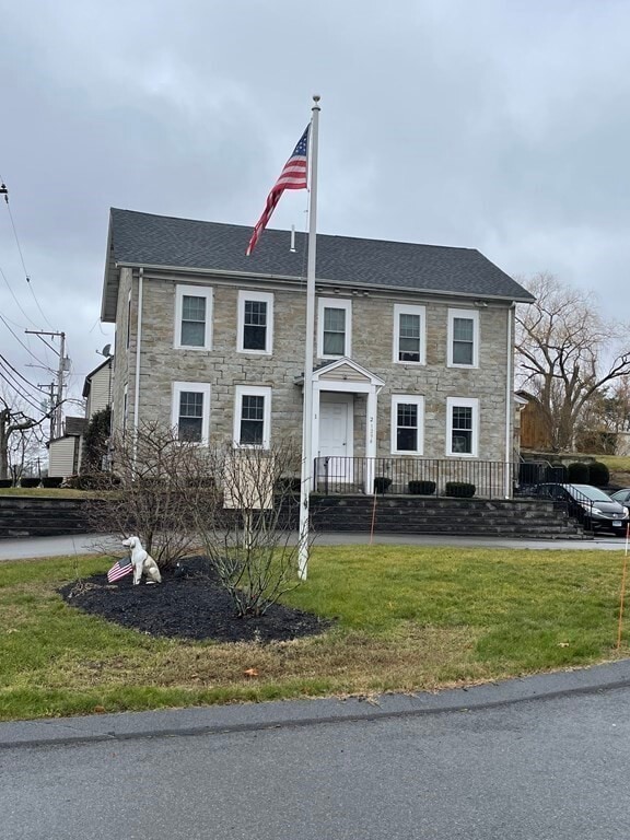 Foto del edificio - 1294 Washington St