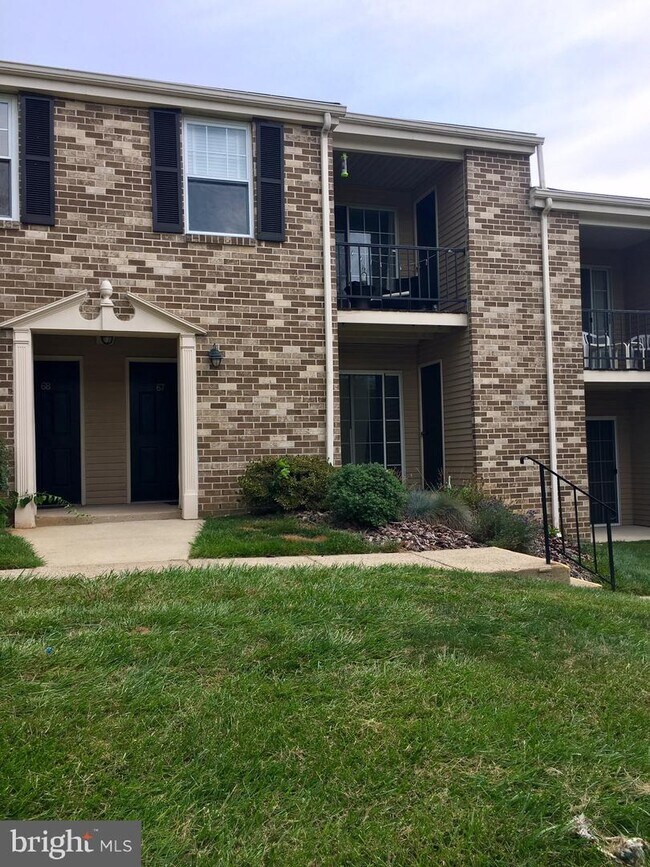 Foto del edificio - 66 Ramsgate Ct