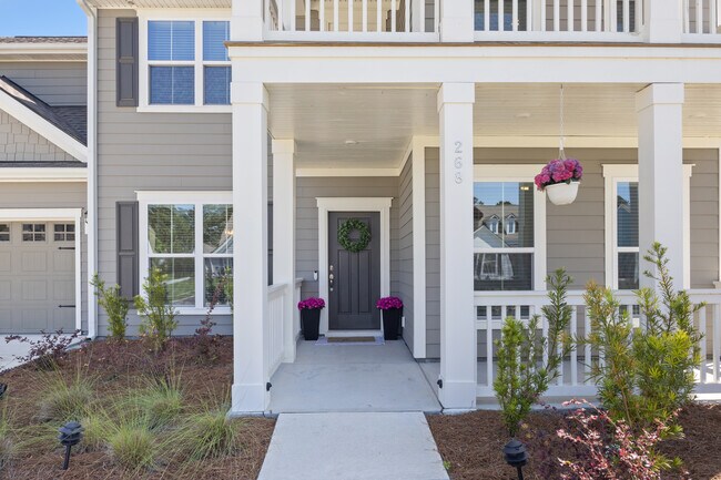 Foto del edificio - 268 Heron Creek Dr