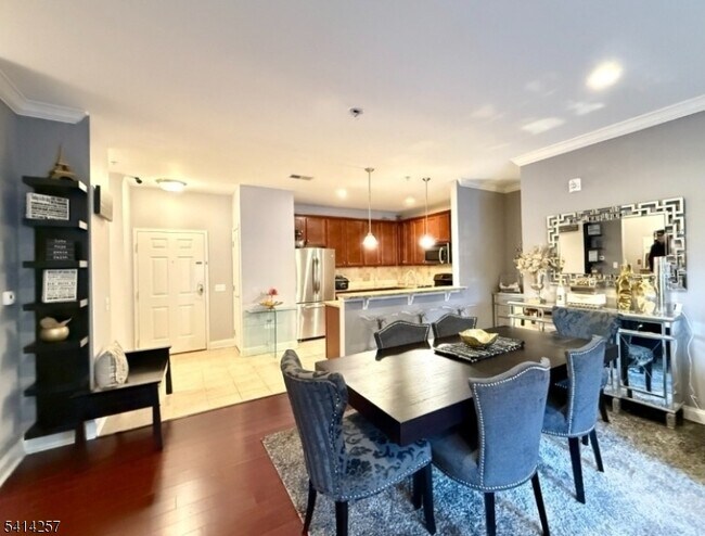 Foto del edificio - 3101 Ramapo Ct