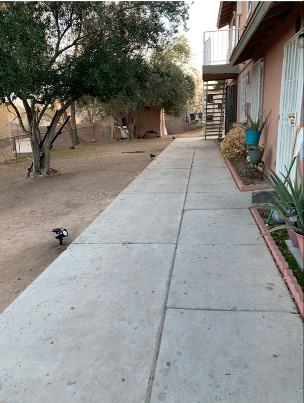 Building Photo - 13 Britz Cir