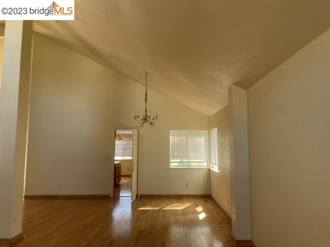 Building Photo - 2234 Prestwick Dr