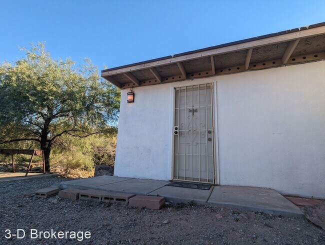 Foto del edificio - 2 br, 1 bath House - 2720 S. Verdin - GUEST
