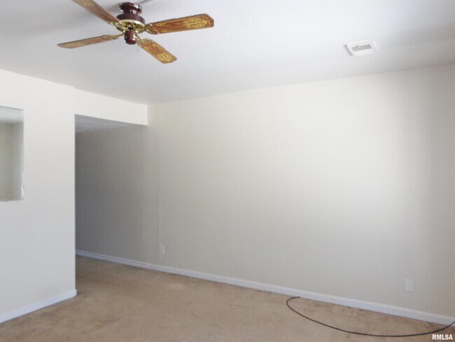 Building Photo - 4032 N Westport Ct