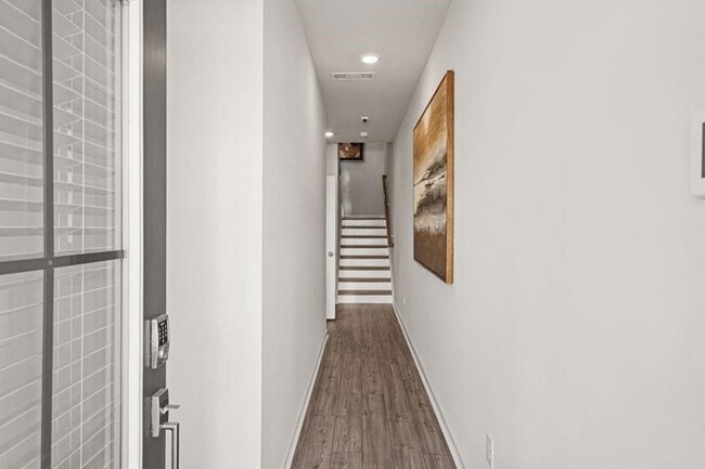 Building Photo - 3669 Willingham Run SW