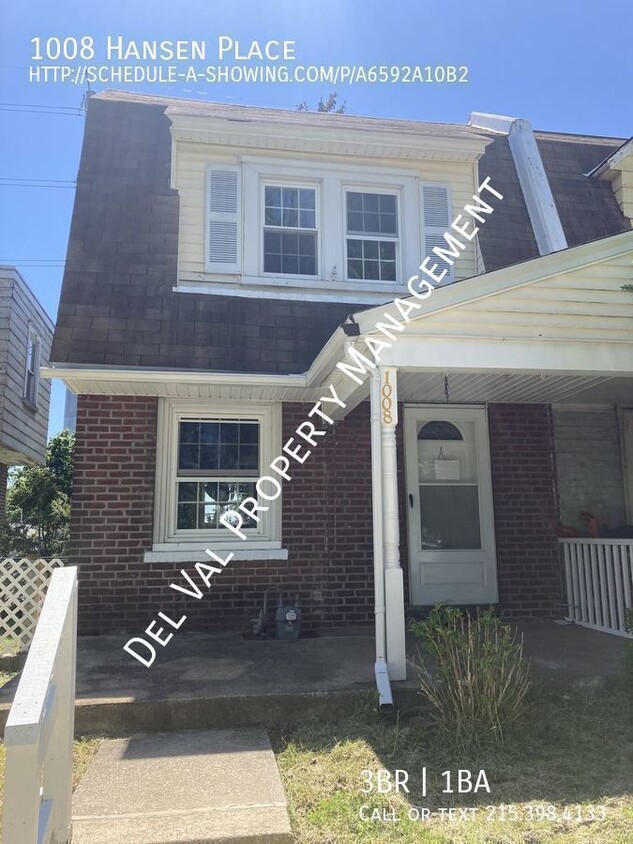 Primary Photo - 3-Bdrm Single Home for Rent - 1008 Hansen ...