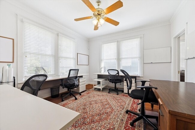 Building Photo - 512 Heights Blvd