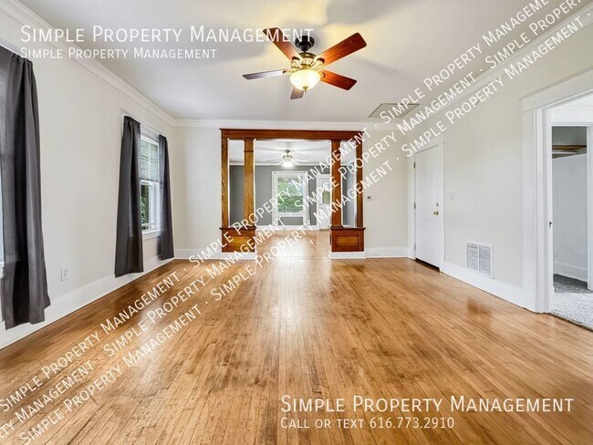 Foto del edificio - MOVE-IN SPECIAL!  Half off first month's r...