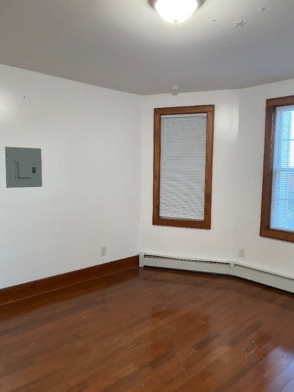 37 Lyman St, New Britain, CT 06053 Apartment for Rent in New Britain