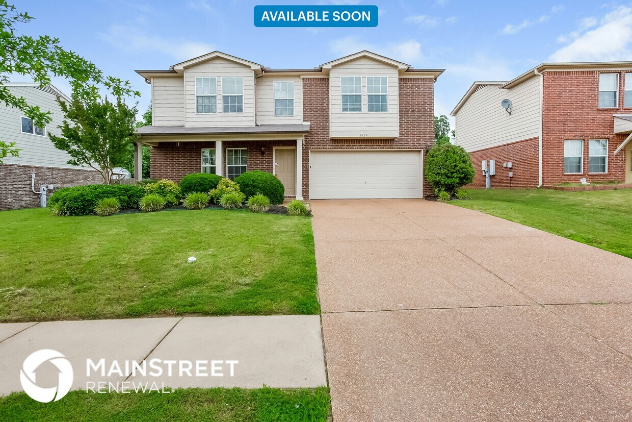 Foto principal - 9966 Chariden Dr