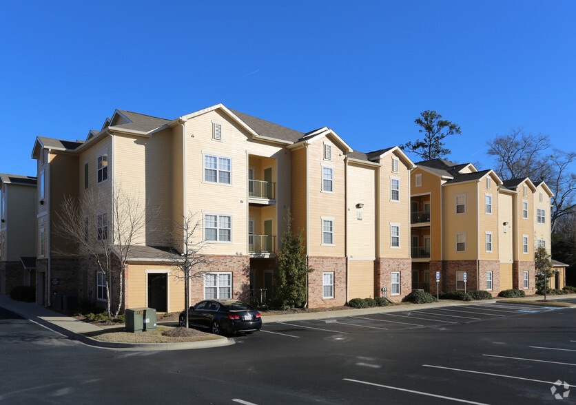 Two 21 Armstrong Rentals Auburn, AL