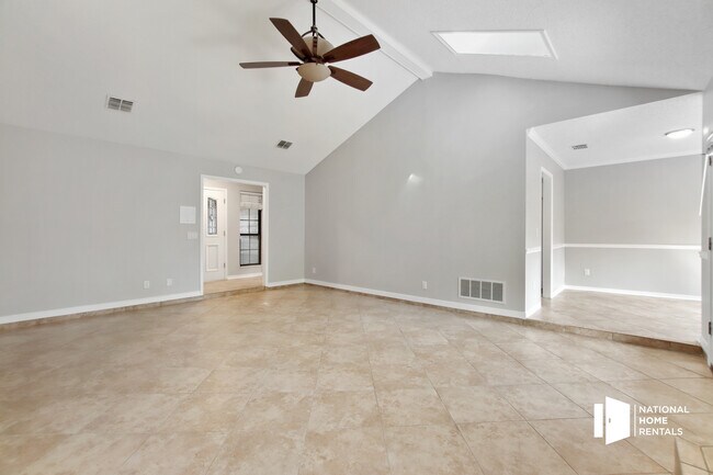 Foto del edificio - 3080 Marrano Dr