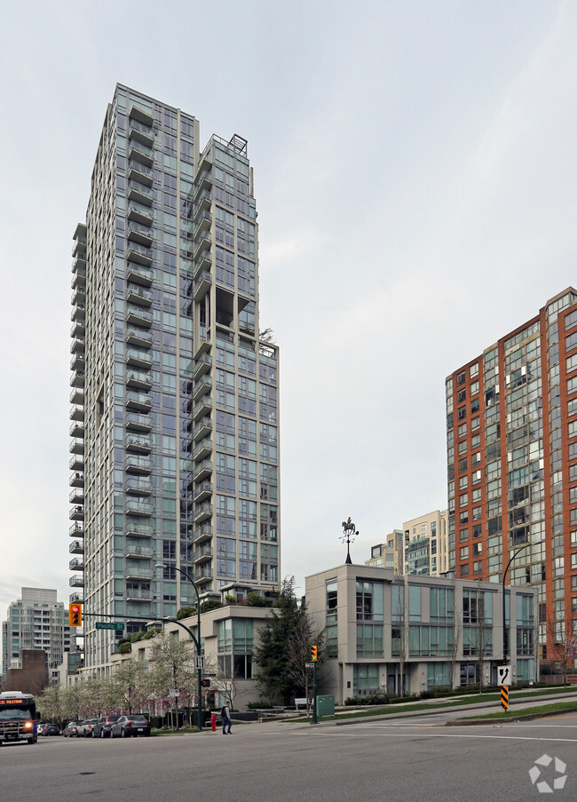 Building Photo - Pomaria