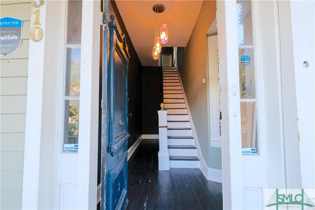 Primary Photo - 310 E Henry St