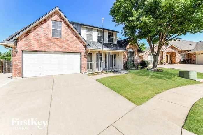 Foto principal - 6733 Lucas Ln