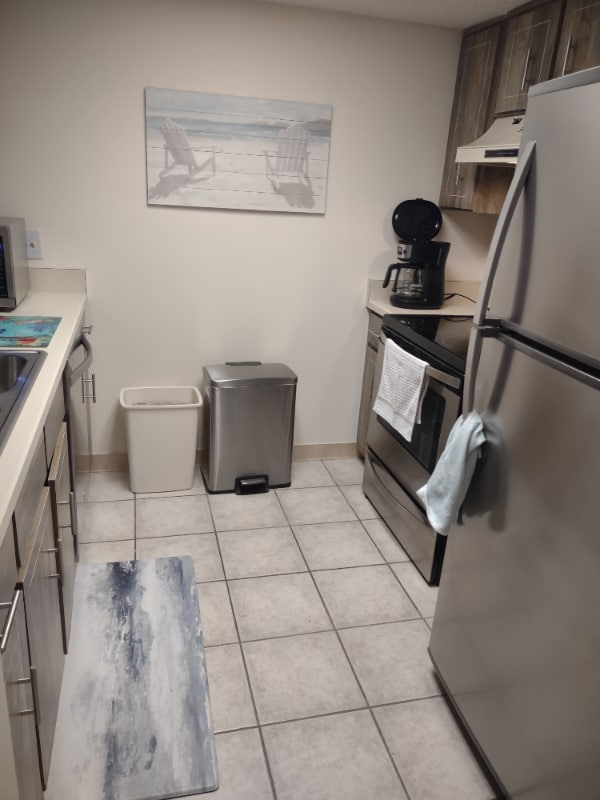 Building Photo - 21 Dondanville Rd