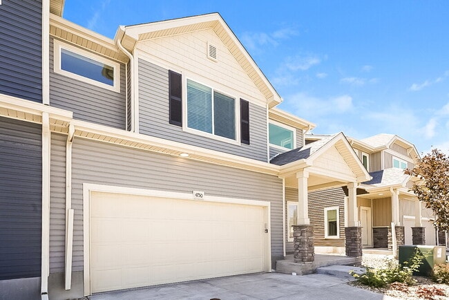 Building Photo - 4750 N Tower Dr