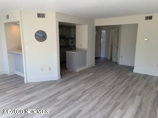 Building Photo - 10157 Beach Dr SW