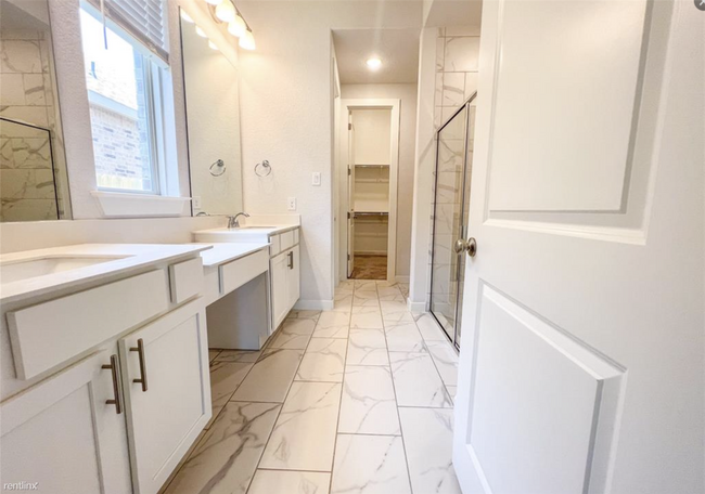 Building Photo - 3 br, 2.5 bath House - 4407 Hannover Way