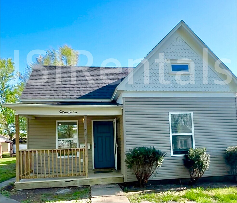 Foto principal - 1516 E 9th St