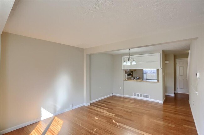 Building Photo - 344 Fawn Trail