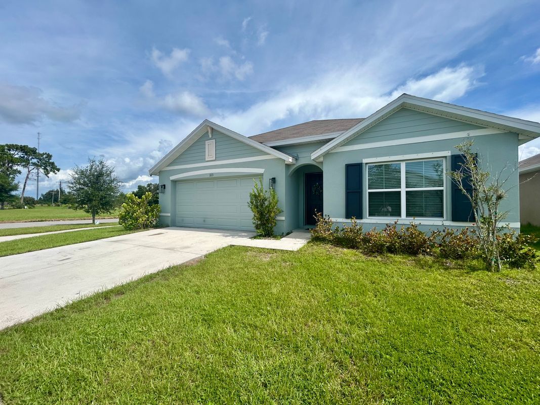 Foto principal - 1113 Golden Shiner Ave