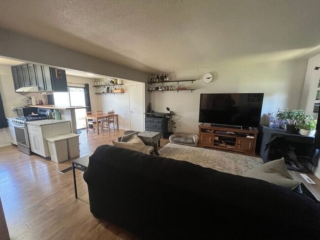 Building Photo - Fantastic Home in Central Fort Collins