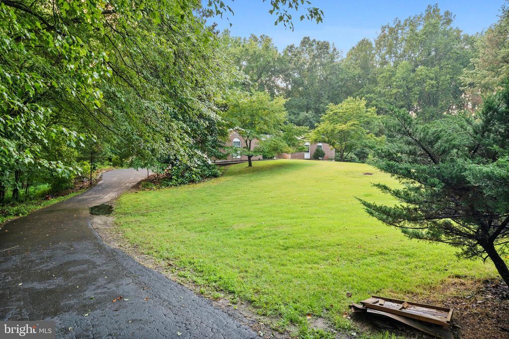 Primary Photo - 7795 Penn Manor Ct