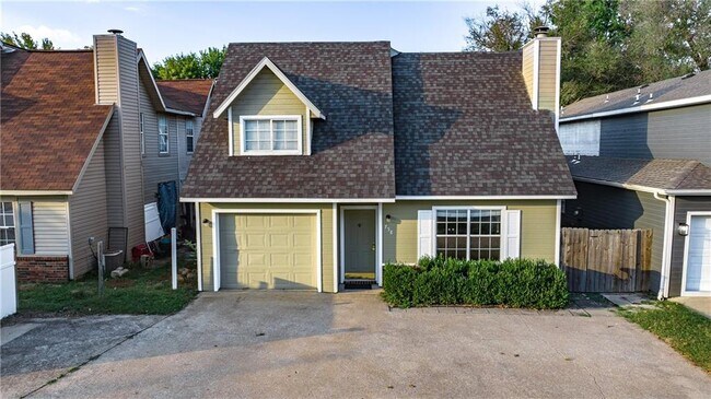 Foto del edificio - 758 W Poplar St