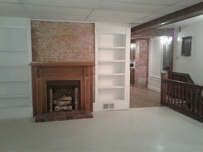Livingroom - 314 Washington Ave