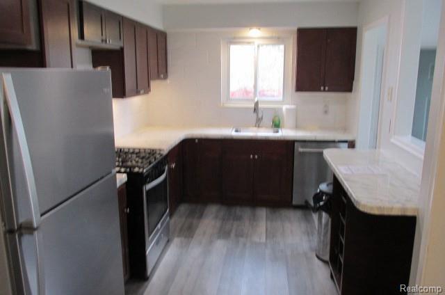 Building Photo - 30467 Townley Ave