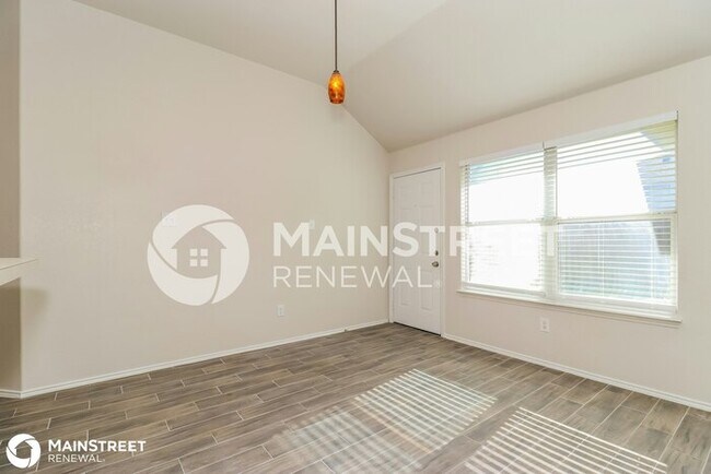 Building Photo - 1005 Grand National Blvd, Fort Worth, TX 7...