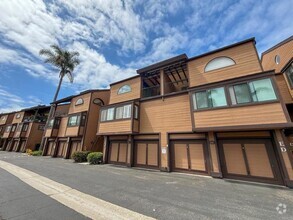 Building Photo - 4009 Canario St
