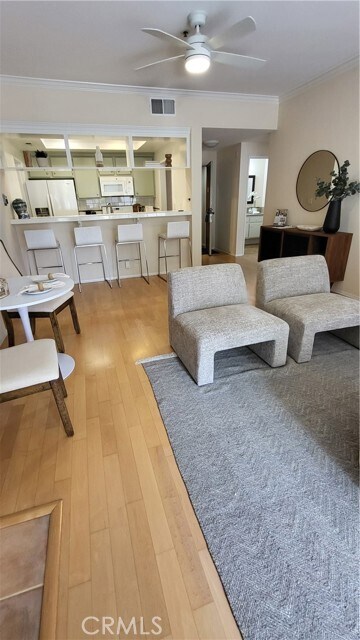 Building Photo - 2571 Plaza del Amo