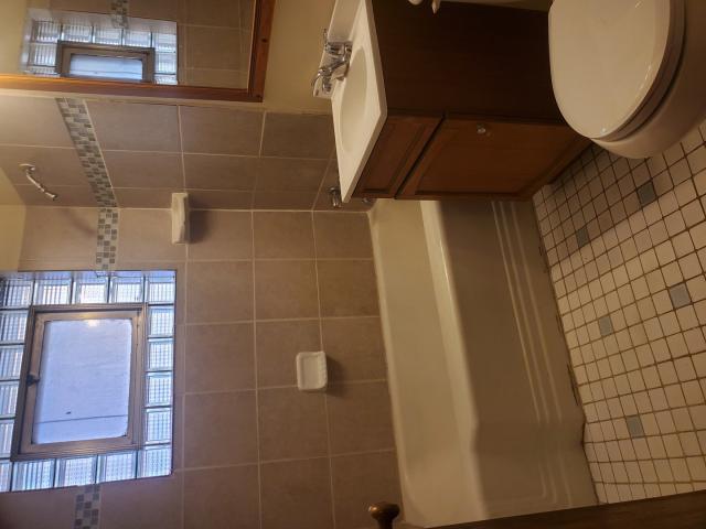 Building Photo - 1 bedroom in Chicago IL 60619