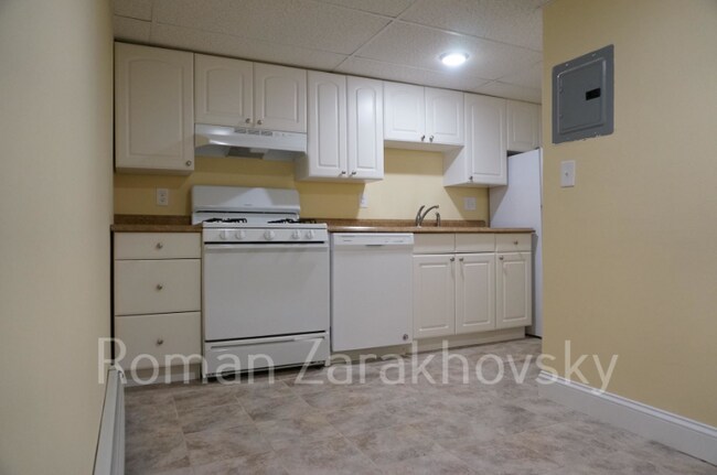 Foto del edificio - 74 Gardner St