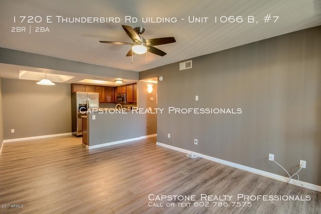 Building Photo - 1720 E Thunderbird Rd