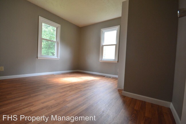 Building Photo - 3 br, 1 bath House - 644 N Lafontaine Avenue