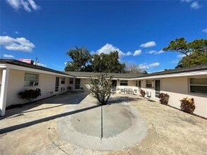 Building Photo - 1031 Royal Palm Ave