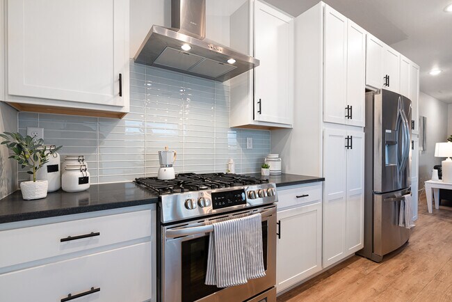 Foto del edificio - 1400 Mountain Rd NW
