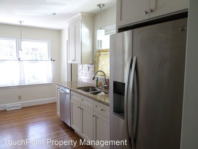 Foto del edificio - 2 br, 2 bath House - 5135 Chadwick Place