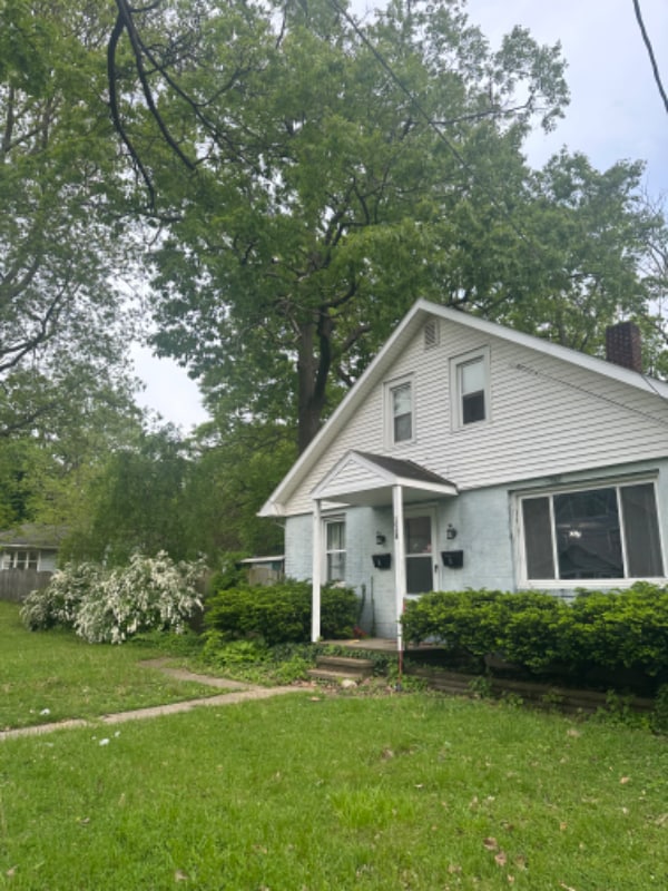Photo - 1028 Bement St