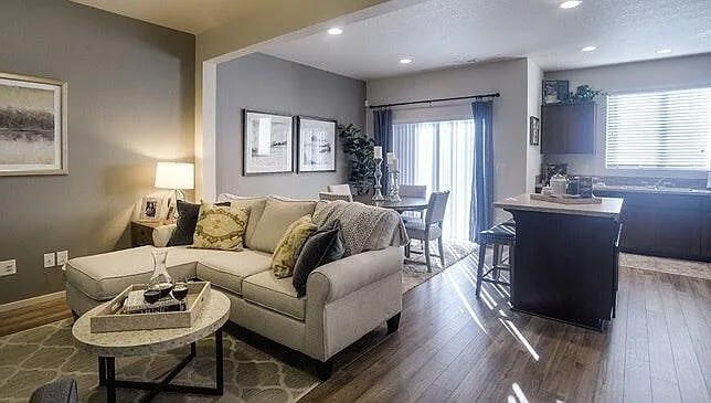 Foto del edificio - 1402 NE 85th Way