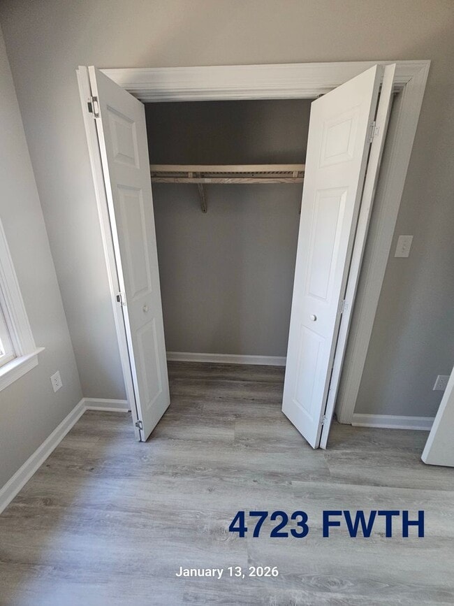 Building Photo - FAIRWAY TOWNHOMES