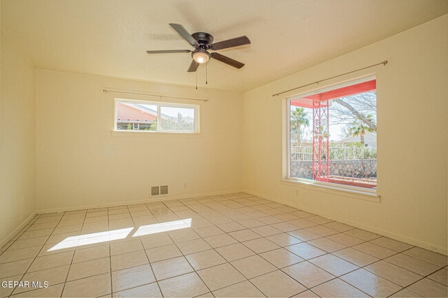 Building Photo - 1508 Oakdale St