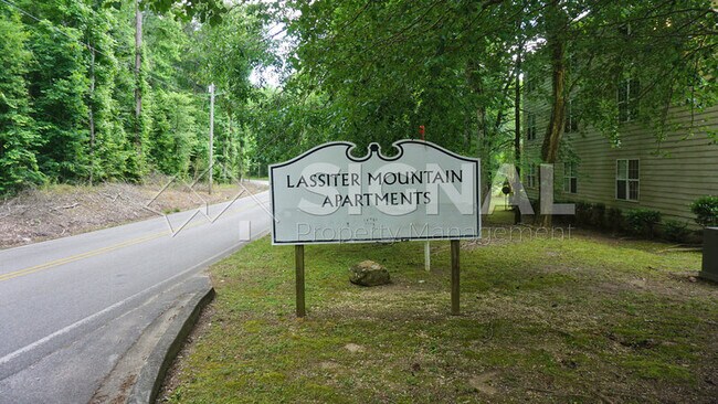 Foto del edificio - 3840 Coalburg Rd